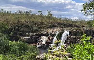 Imagem: A fazenda possui 25000m² de Área, Churrasqueira, Varanda e
