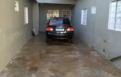 Imagem: O quarto e está localizado em Recanto Das Emas, Brasília para