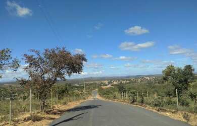 Imagem: O terreno possui 1.000m² de Área e está localizado em Jaboticatubas