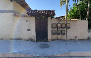 Imagem: A casa em condomínio possui 1 Dormitório, 1 Banheiro, 30m²