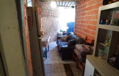 Imagem 1: Casa a Venda. 1 Banheiroe3 Dormitórios