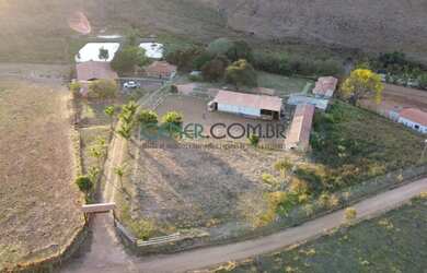 Imagem: A fazenda possui 14.500m² de Área e está localizado em Cristiano