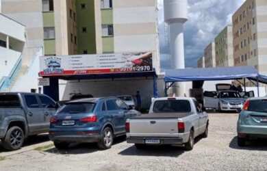 Imagem: O depósito possui 5 Vagas na garagem, 200m² de Área e está