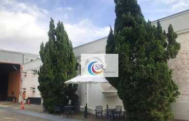 Imagem: O depósito possui 2 Vagas na garagem, 1.218m² de Área, Imóvel