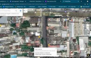 Imagem: O terreno possui 300m² de Área e está localizado em Centro