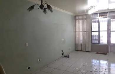 Imagem: O depósito possui 1 Vaga na garagem, 110m² de Área e está