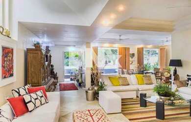 Imagem 5: Casa de rua Triplex / Residencial / Gávea