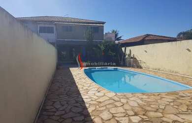 Imagem: A casa em condomínio possui 3 Dormitórios, 4 Banheiros, 2