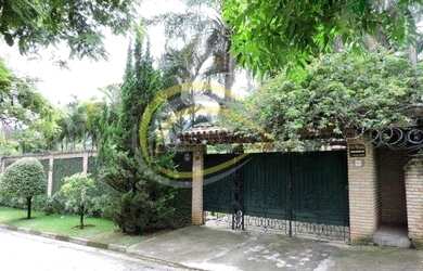 Imagem: A casa em condomínio possui 5 Dormitórios, 5 Banheiros, 5