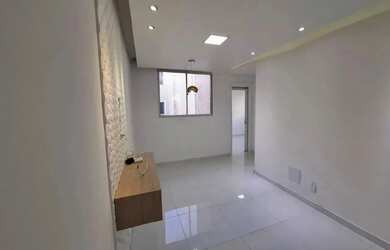 Imagem: O apartamento possui 2 Dormitórios, 1 Banheiro, 2 Vagas na