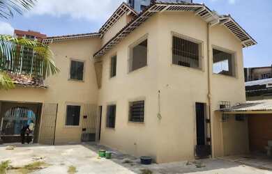 Imagem 9: Imóvel para aluguel tem 450 metros quadrados com 3 quartos em Campina...