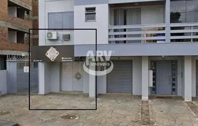 Imagem: O depósito possui 1 Vaga na garagem, 33m² de Área e está