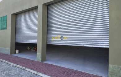 Imagem 3: Salão para Locação em Vila Riman, Arujá 300m² e 2 Banheiros