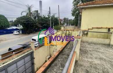 Imagem: O terreno possui 308m² de Área e está localizado em Vila