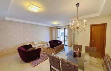 Imagem: O apartamento possui 4 Dormitórios, 4 Banheiros, 3 Vagas na