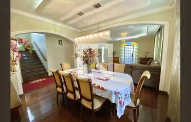 Imagem 4: Casa à Venda - Ouro Preto, 5 Quartos, 380 m2