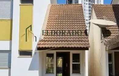 Imagem: A casa em condomínio possui 3 Dormitórios, 3 Banheiros, 2