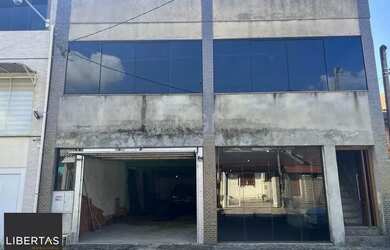 Imagem: O depósito possui 1m² de Área e está localizado em Jardim