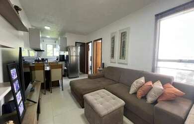 Imagem: O apartamento possui 2 Dormitórios, 1 Banheiro, 1 Vaga na garagem