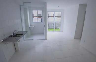 Imagem: O apartamento possui 2 Dormitórios, 1 Banheiro, 1 Vaga na garagem