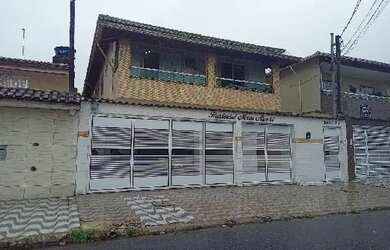 Imagem: A casa possui 2 Dormitórios, 1 Banheiro, 1 Vaga na garagem