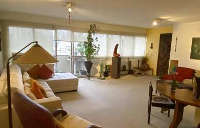 Imagem: O apartamento possui 3 Dormitórios, 3 Banheiros, 2 Vagas na