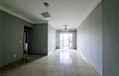 Imagem: O apartamento possui 2 Dormitórios, 2 Banheiros, 2 Vagas na