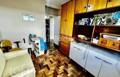 Imagem 10: Apartamento à venda Avenida Professor Oscar Pereira, Azenha - Porto Alegre