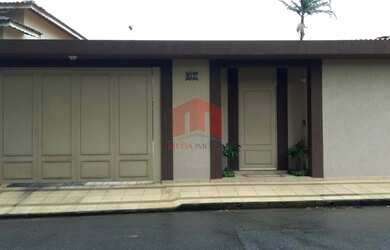 Imagem 1: Casa Térrea. Piscina, Churrasqueira, 362m² de Áreae1 Banheiro