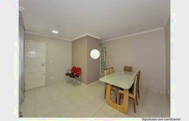 Imagem 8: CURITIBA - Sobrado Padrão - Novo Mundo