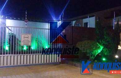 Imagem: A casa em condomínio possui 3 Dormitórios, 3 Banheiros, 1