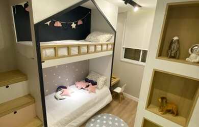 Imagem: O apartamento possui 2 Dormitórios, 1 Banheiro, 1 Vaga na garagem