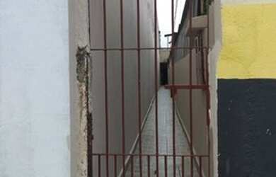 Imagem 2: três casas em um único terreno - Ipiranga - Estuda Permuta