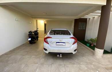 Imagem 3: SOBRADO À VENDA NA VILA COUNTRY CLUB EM APUCARANA