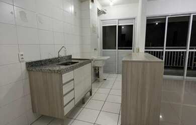 Imagem: O apartamento possui 1 Dormitório, 1 Banheiro, 2 Vagas na garagem