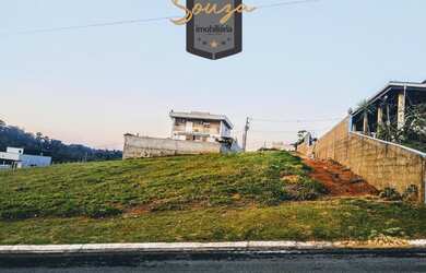 Imagem: O terreno possui 600m² de Área e está localizado em Bragança