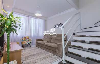 Imagem: A casa possui 3 Dormitórios, 2 Banheiros, 2 Vagas na garagem