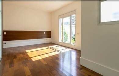 Imagem 13: Zona Sul condomínio de sobrados de alto padrão, com 4 suítes,4 salas,5 vagas, útil de 627m