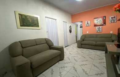 Imagem: A casa possui 2 Dormitórios, 1 Banheiro e 72m² de Área e