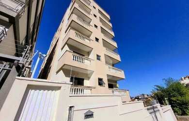 Imagem: O apartamento possui 3 Dormitórios, 1 Banheiro, 168m² de Área