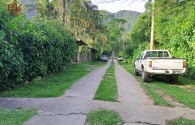 Imagem: A casa em condomínio possui 3 Dormitórios, 2 Banheiros, 3