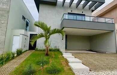 Imagem: A casa possui 3 Dormitórios, 4 Banheiros, 3 Vagas na garagem