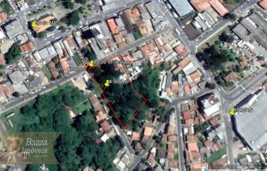 Imagem: O terreno possui 4.576m² de Área e está localizado em Centro