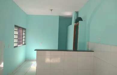 Imagem: A casa para alugar possui 1 Dormitório e 1 Banheiro e está