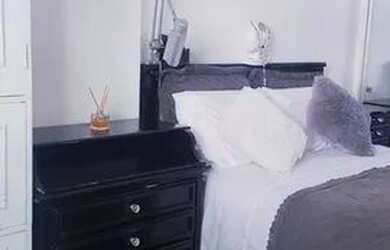 Imagem 6: Alugo apartamento semimobiliado de 02 quartos dependência em Copacabana...