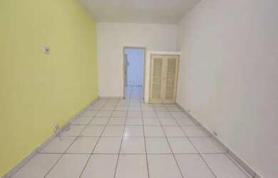 Imagem: O apartamento possui 1 Dormitório, 1 Banheiro, 30m² de Área