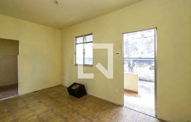 Imagem: A casa possui 1 Dormitório, 1 Banheiro, 50m² de Área e está