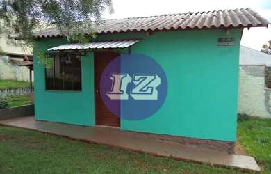 Imagem: A casa possui 2 Dormitórios, 1 Banheiro, 85m² de Área, Área