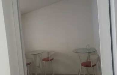 Imagem: A casa possui 1 Dormitório, 1 Banheiro e 25m² de Área e está