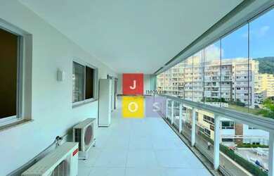 Imagem: O apartamento e possui 2 Dormitórios, 2 Banheiros, 1 Vaga na